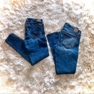 American Eagle size 2 skinny jeans LOT! (2 pairs)